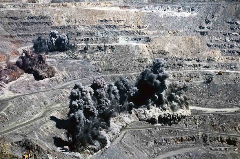 Mining quarry