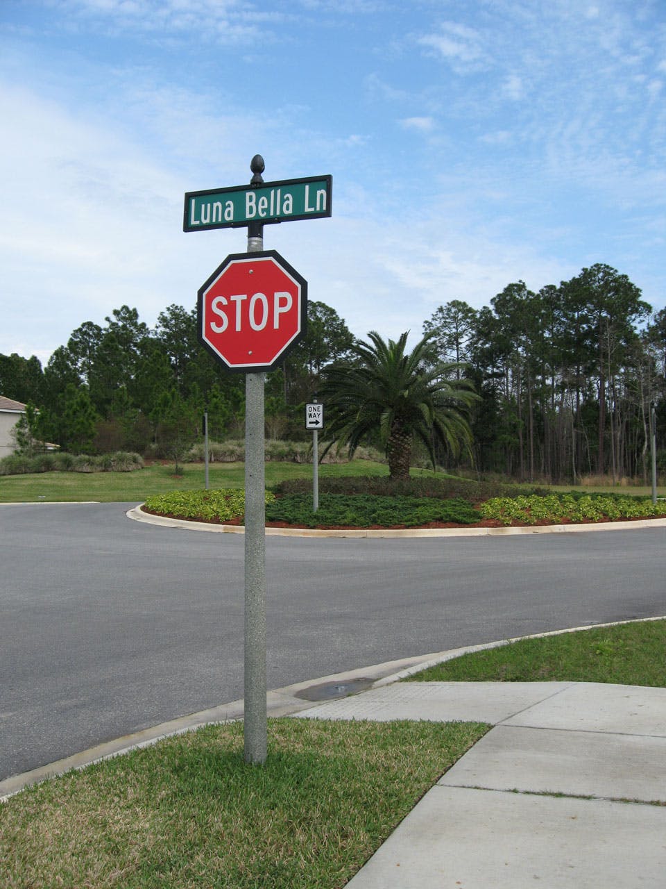 Round street sign pole