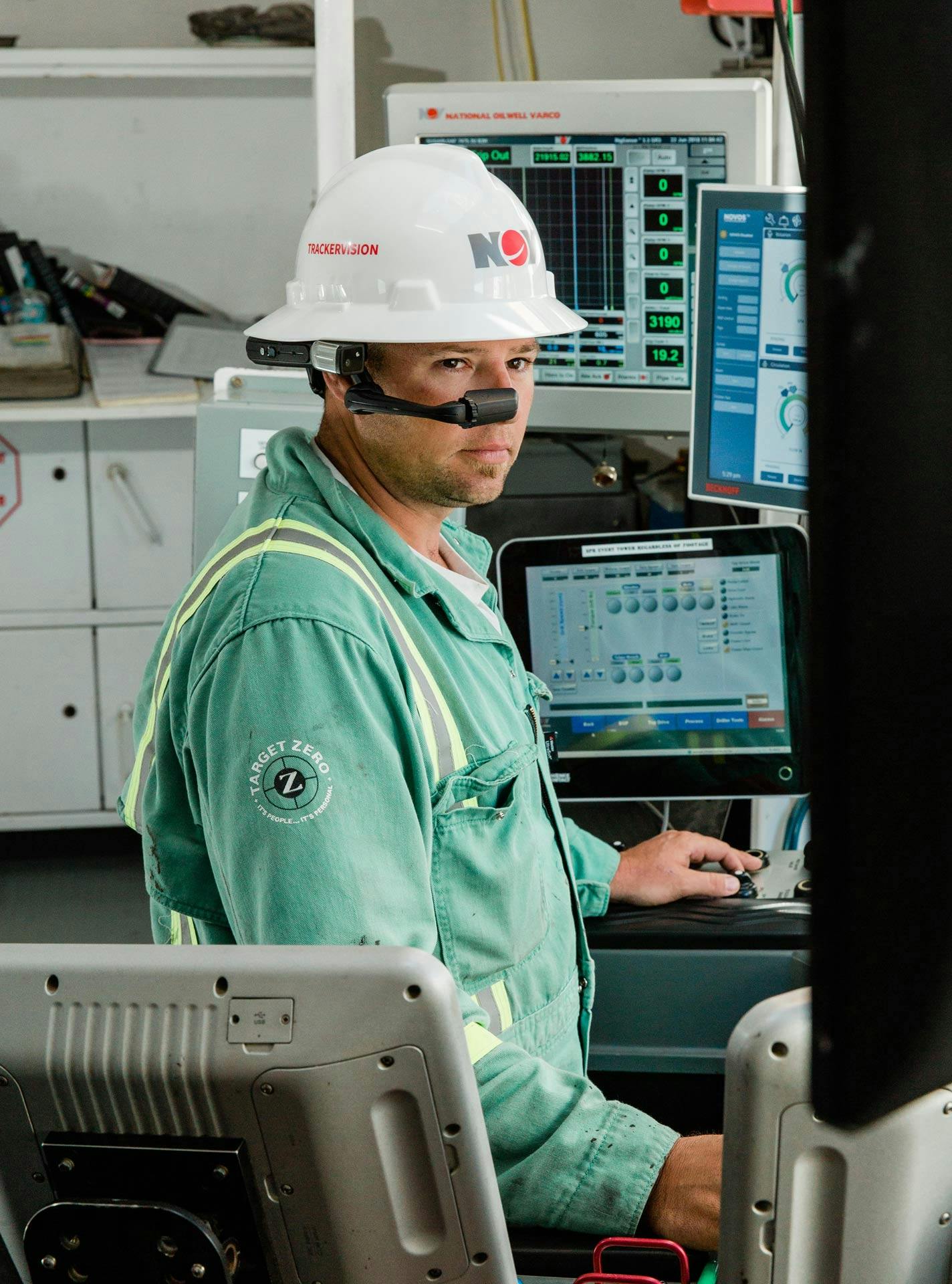 Our TrackerVision™ real-wear technology and service on the Precision Drilling Rig 577